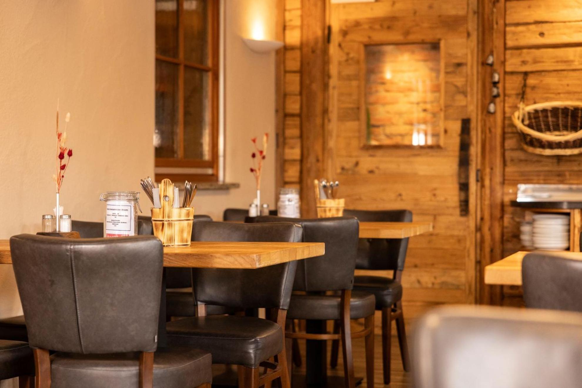 Altbau Gasthaus Amboss Grunkraut Экстерьер фото